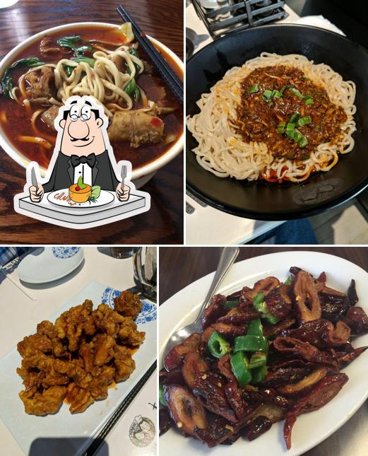 Food at Chinese Guy Chi-town Restaurant 大食堂