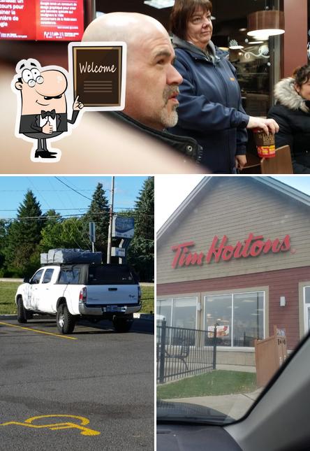 Regarder la photo de Tim Hortons