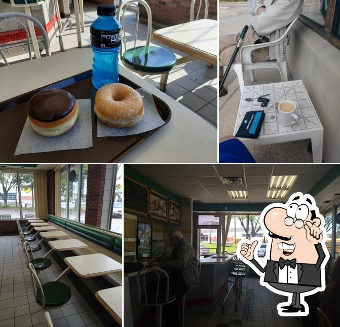 L'intérieur de South Creek Donuts