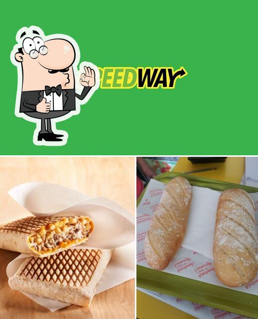 Это снимок ресторана "Speedway fastfood"