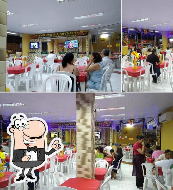 Veja imagens do interior do Marcos Lanches