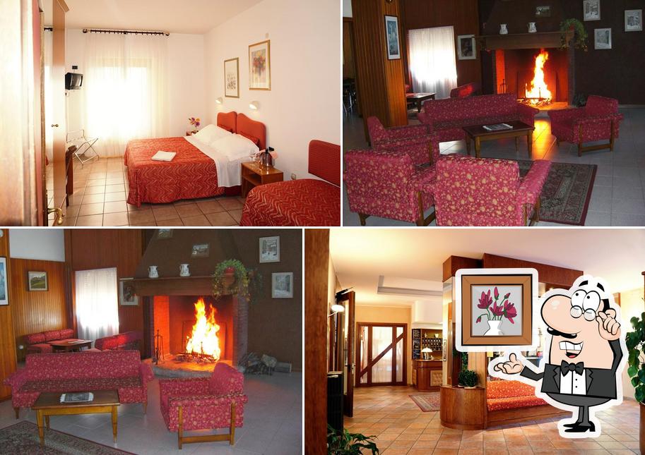 The interior of Hotel Como - Rivisondoli