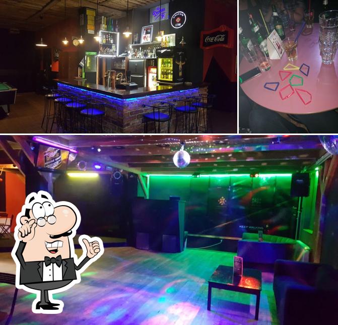 El interior de Bohemian Club Rockabilly