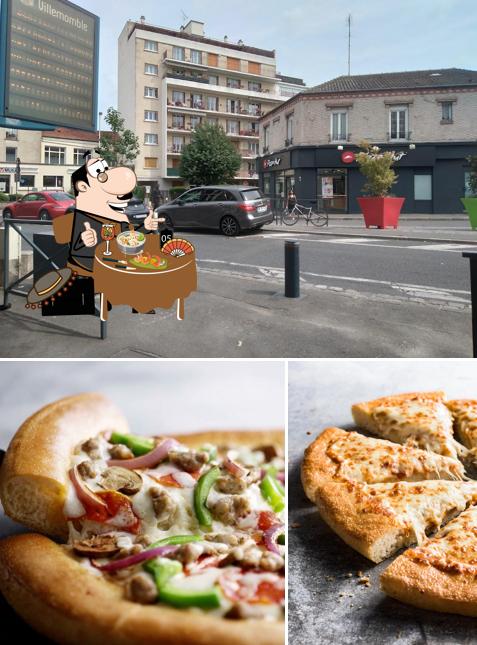 Jetez un coup d’oeil à la photo affichant la nourriture et extérieur concernant Pizza Hut