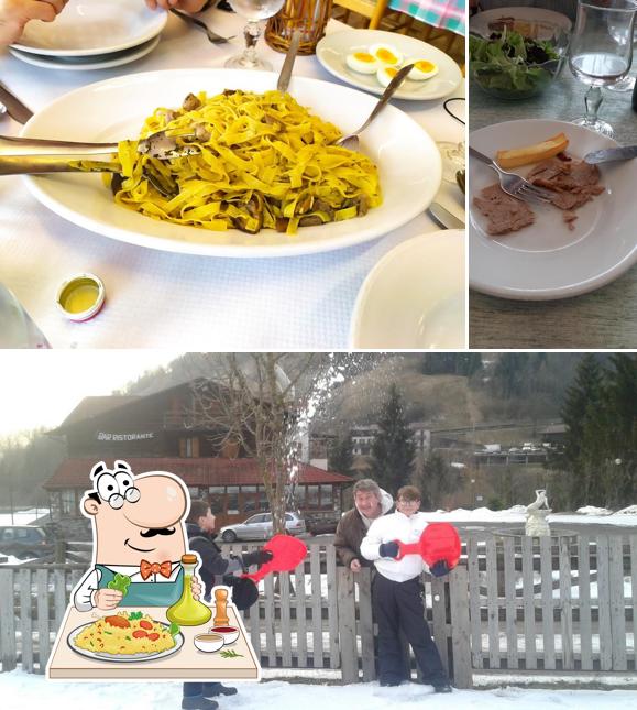 Questa è la foto che raffigura la cibo e esterno di Albergo Ristorante Naani