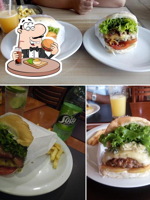 Consiga um hambúrguer no Milk Burguer Itapevi