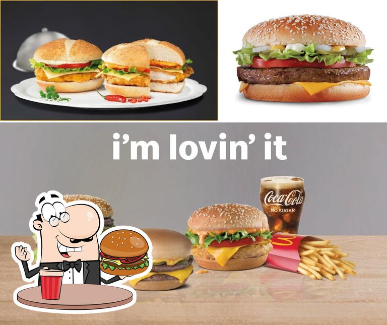 Las hamburguesas de McDonald's Krugersdorp Drive-Thru las disfrutan distintos paladares