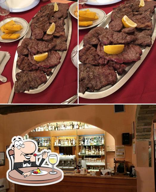 Trattoria Da Mario E Katia Cucina Veneta si caratterizza per la cibo e vino