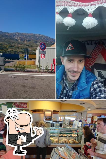 Ecco un'immagine di Autogrill Cafe Nogaredo Ovest