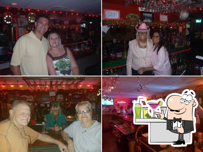 Red's in Wilton Manors - Restaurant reviews