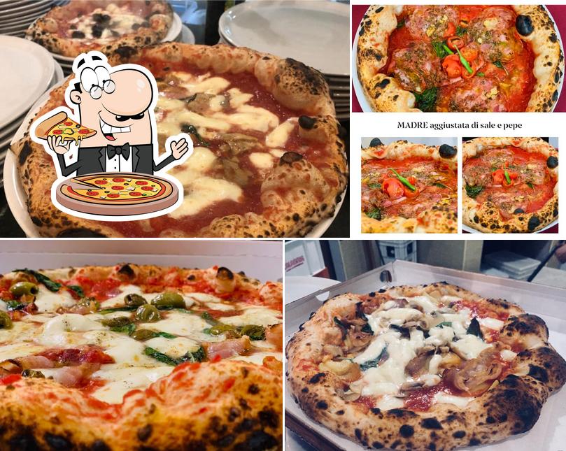 Попробуйте пиццу в "Madre aggiustata di Sale e Pepe"