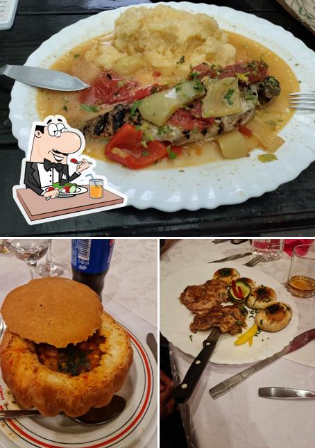 Блюда в "Restaurant Casa Noastră"