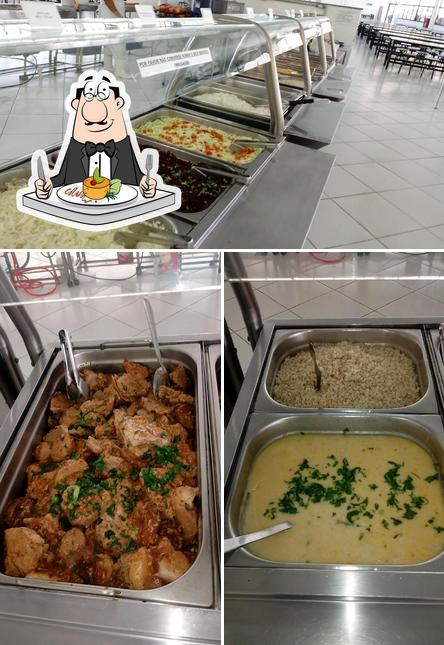 Comida em Restaurante Universitário Cícero Guedes - UENF