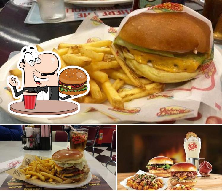 Consiga um hambúrguer no Johnny Rockets @ Shopping Cidade São Paulo