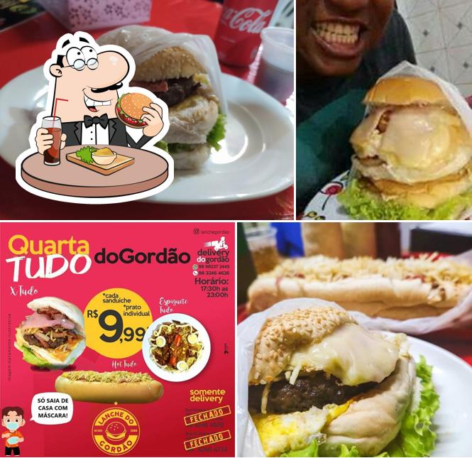 Peça um hambúrguer no Lanche Do Gordão