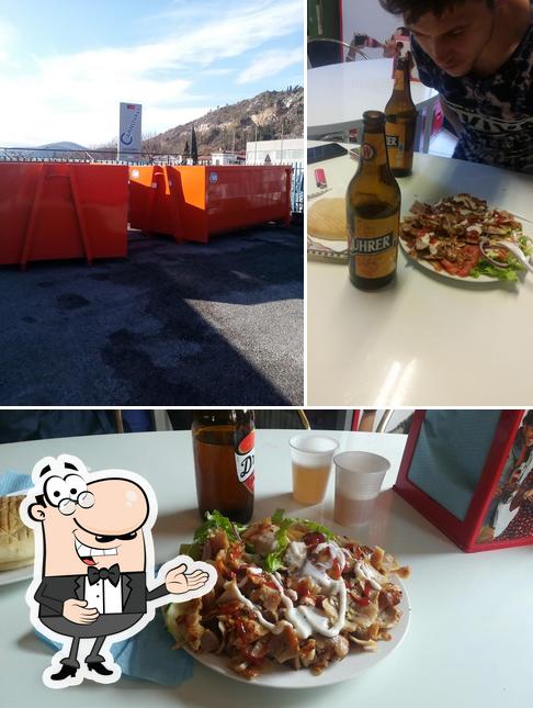 Vedi questa foto di Mamoon Turkish Pizza Kebab Hamburger