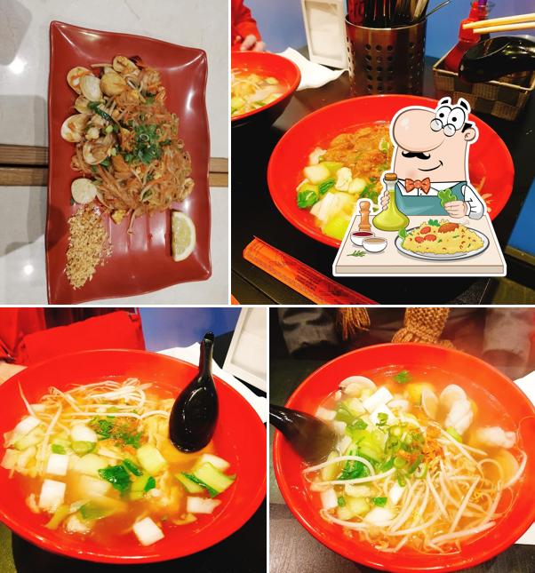 Еда в "Suki Noodles"