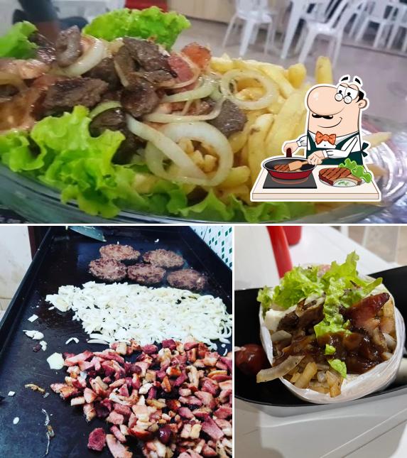 Peça refeições de carne no Alemão Lanches