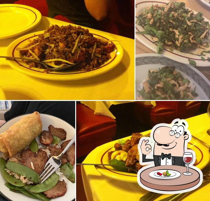 Еда в "Chung Ching Restaurant"