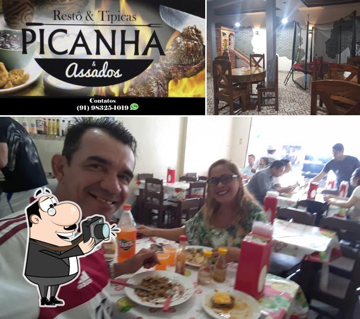 Look at this image of CHURRASCARIA PICANHAS & ASSADOS