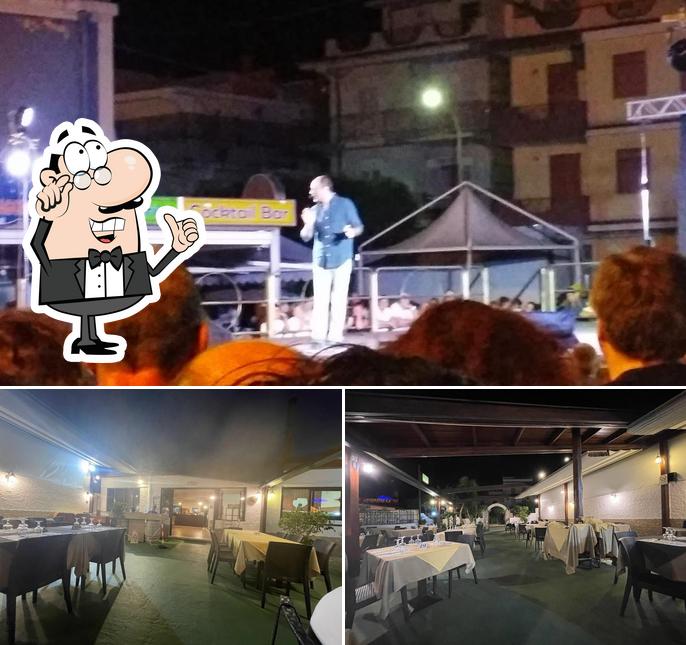 Dai un'occhiata agli interni di L'Aragosta - Ristorante, Pizzeria