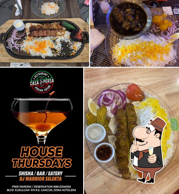 В "Halal Iranian Restaurant Moomba Lounge" подаются спиртные напитки