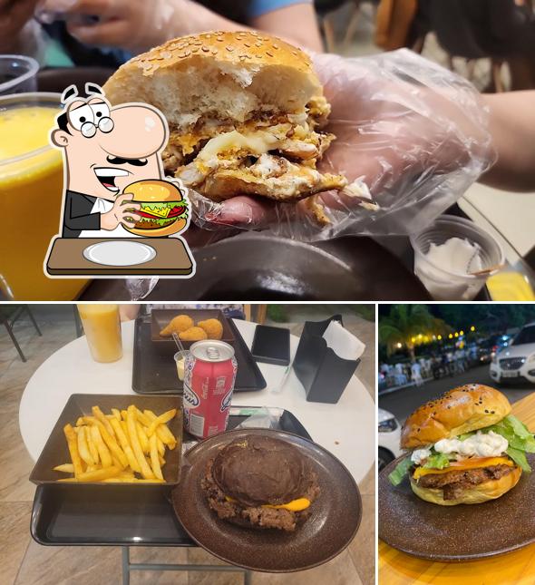 Hambúrguer em Toste Burguer & Café