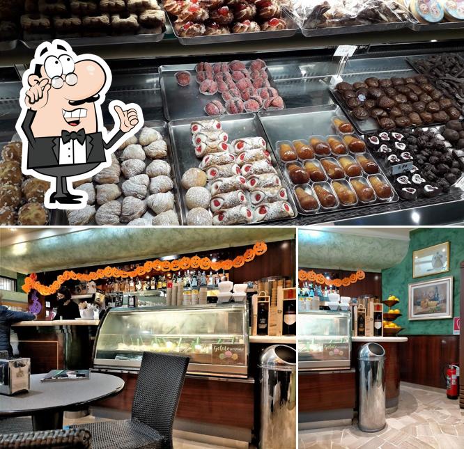 Among different things one can find interior and meat at Pasticceria Gioia - Abbiate Guazzone (va)