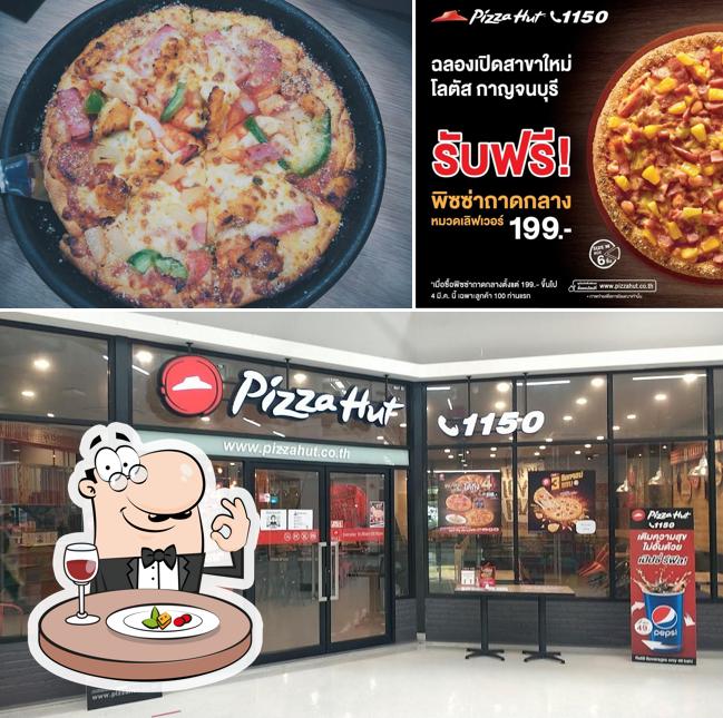Comida en Pizza Hut 1150 - Lotus Kanchanaburi (พิซซ่าฮัท สาขาโลตัส กาญจนบุรี)