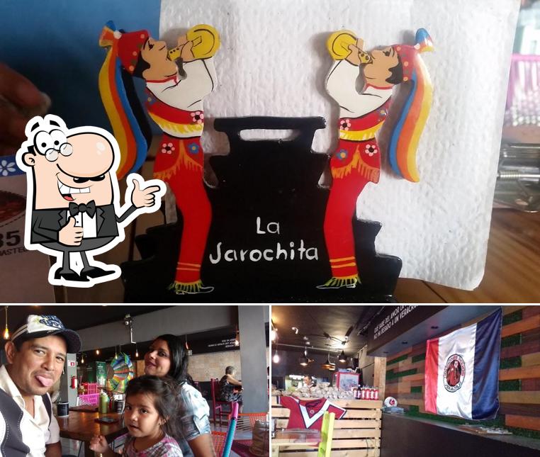 Restaurante La Jarochita, San Nicolás De Los Garza, Av. Manuel L ...