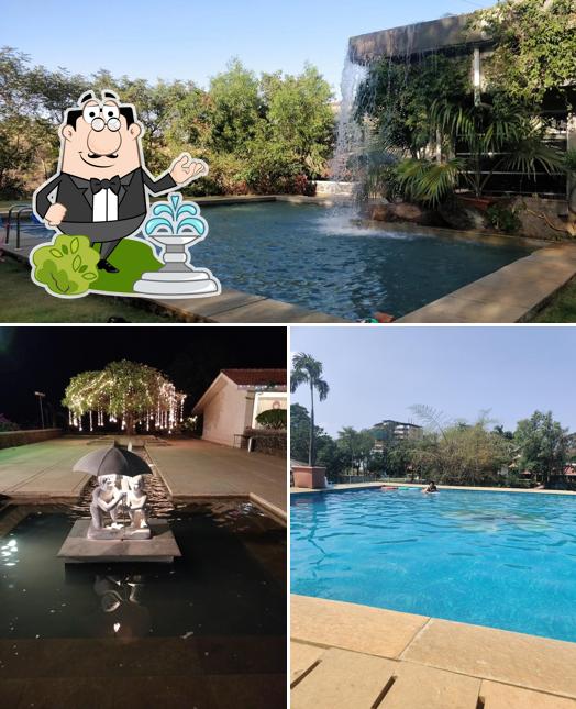 Check out how Manas Resort, Igatpuri [Petting Zoo and Organic Farm] looks outside