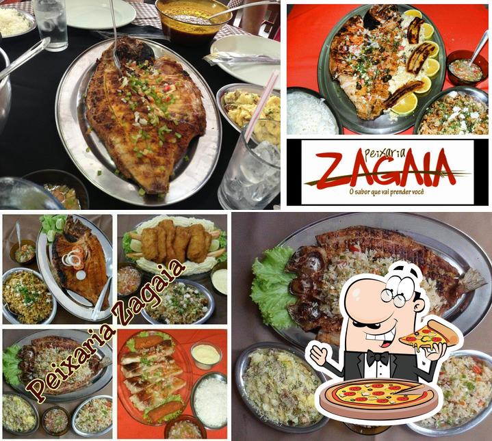 Try out pizza at Peixaria Zagaia