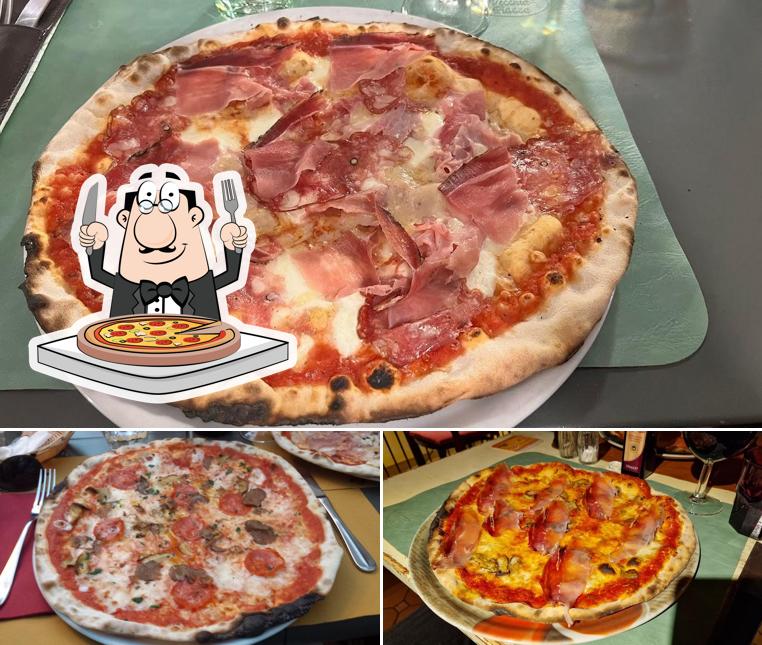 Scegli una pizza a La Vecchia Piazza