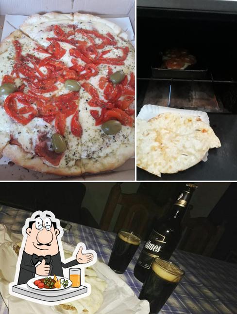 Mira las imágenes que hay de comida y cerveza en Pizzeria los Coyotes