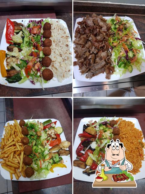 Prenez des repas à base de viande à Side Kebap