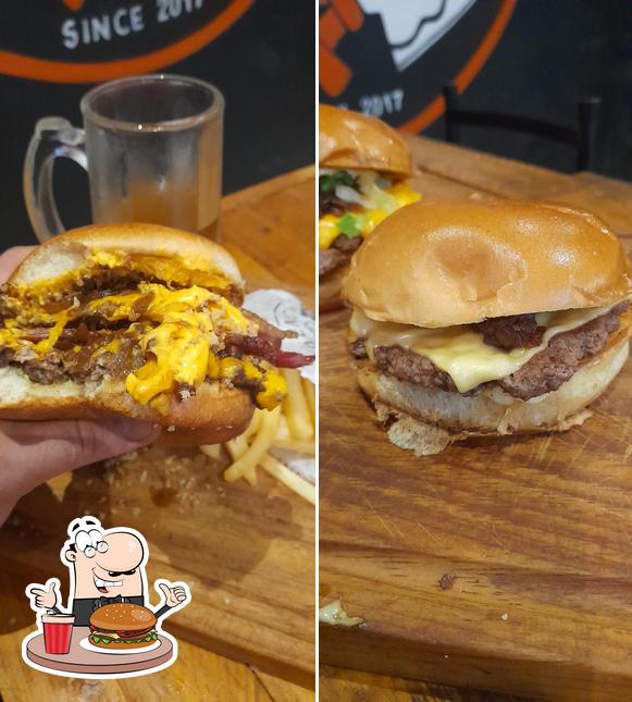 Delicie-se com um hambúrguer no Presidency Burger