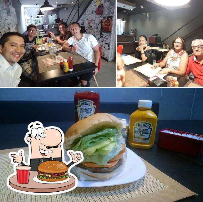 Hambúrguer em Top Burger Itaim