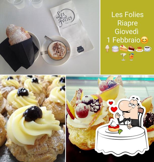 Les Folies - (Pasticceria) Bakery serve un'ampia gamma di dolci