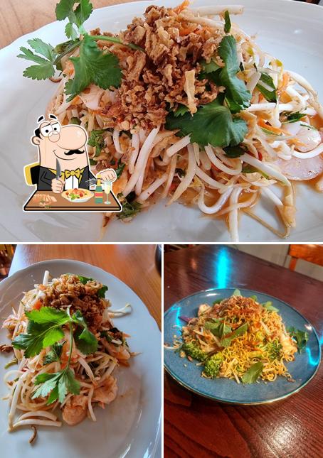 Pad thai im Thai Viet Bonn Street Food
