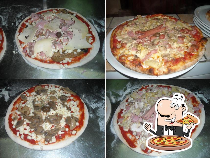 Ordina una pizza a Pizzeria Il Casale