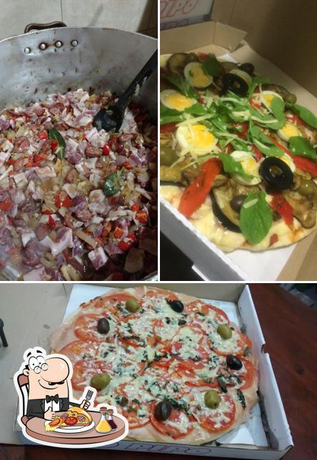 Get pizza at Tio Pipo Delivery