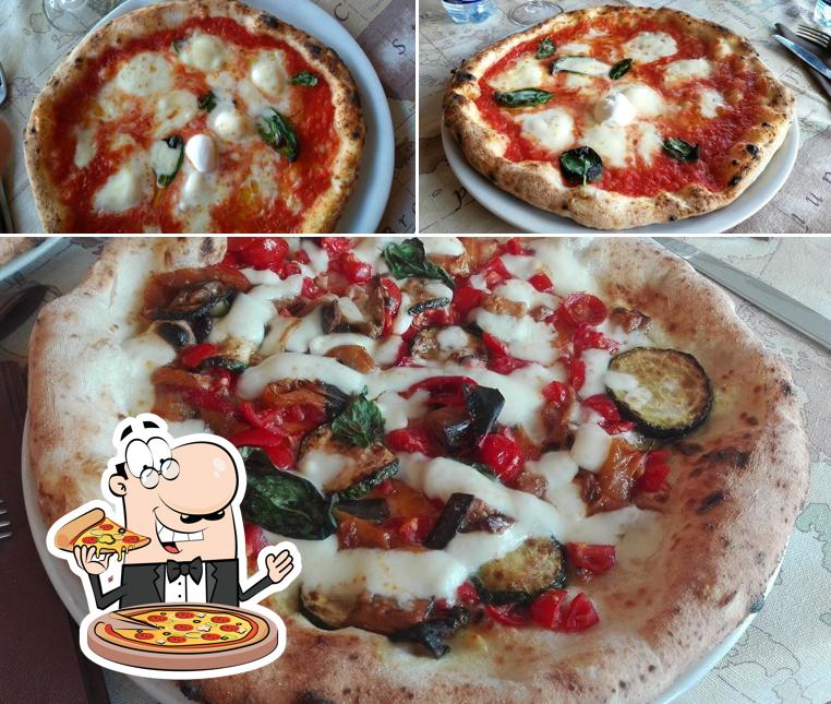 Scegli una pizza a Ristorante Pizzeria Amabile Napoli