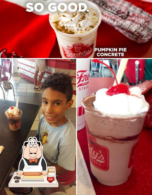 Freddy's Frozen Custard & Steakburgers, 24433 Interstate 10 Frontage Rd ...