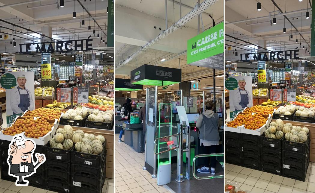 El interior de Supermarché Match (Creil)