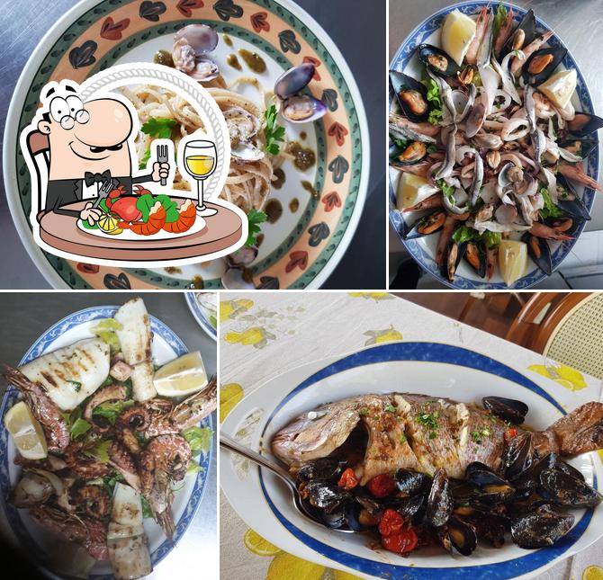 Ordina la cucina di mare a Ottomano