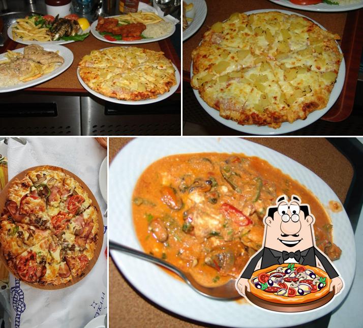 Order pizza at Family Taverna Almi