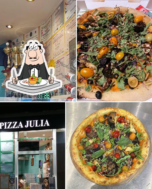 La photo de la nourriture et intérieur de PIZZA JULIA’s