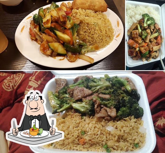 Еда в "Happy Wok-Chinese Restaurant"