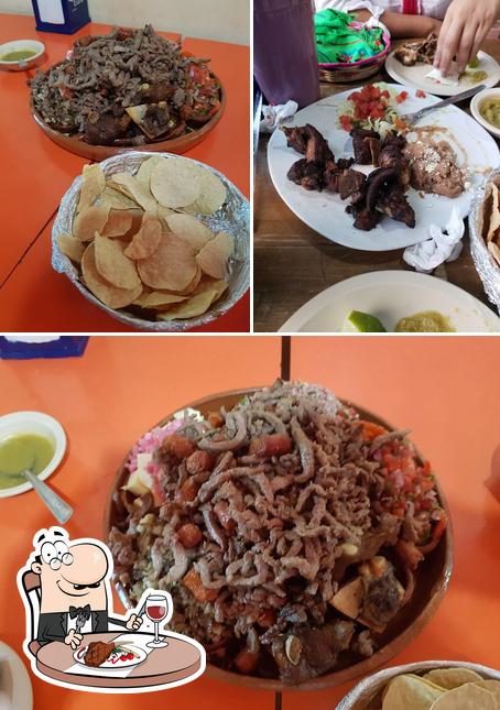 Los Compadres Resto Bar, Tuxtla Gutiérrez, 10 Poniente Norte 177 -  Restaurant reviews