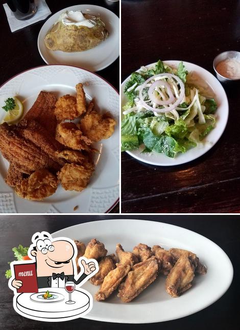 Food at Drake's Place Restaurant & BBQ Smokehouse